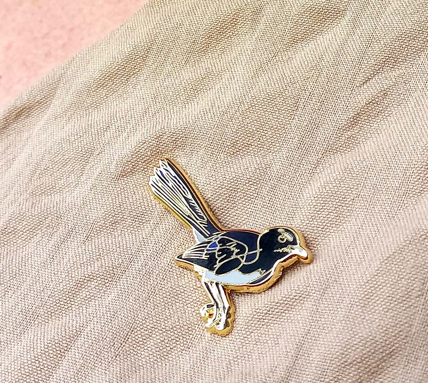 Willie Wagtail Lapel Pin